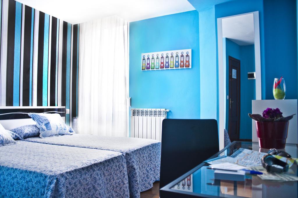 Pr Plaza De Galicia Hotel Santiago de Compostela Exterior photo